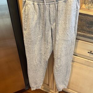 Lululemon Athletica Heathered Gray Joggers